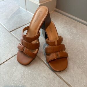 Women's Tan Leather Mules